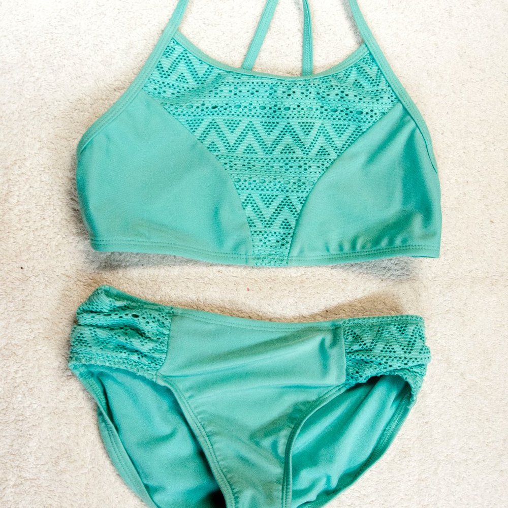Cute swim suit sz Large